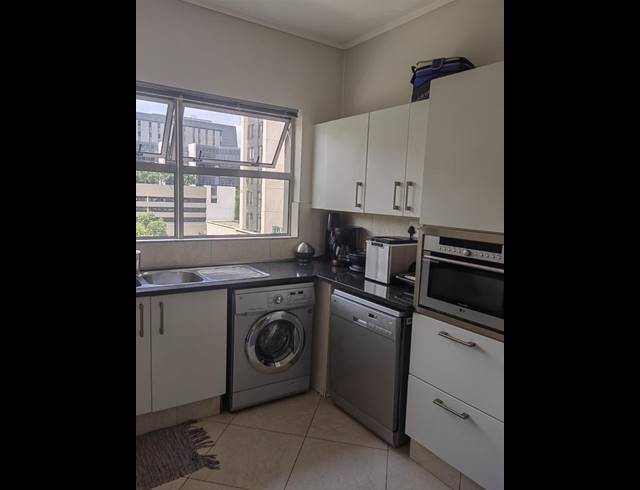 2 BEDROOM APARTMENT FOR SALE IN MORNINGSIDE
